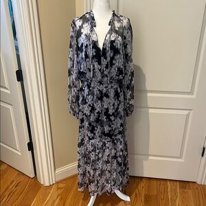 Intermix Elegant Black, Grey, and White Floral Dress